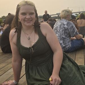 Meet your Posher, Madison